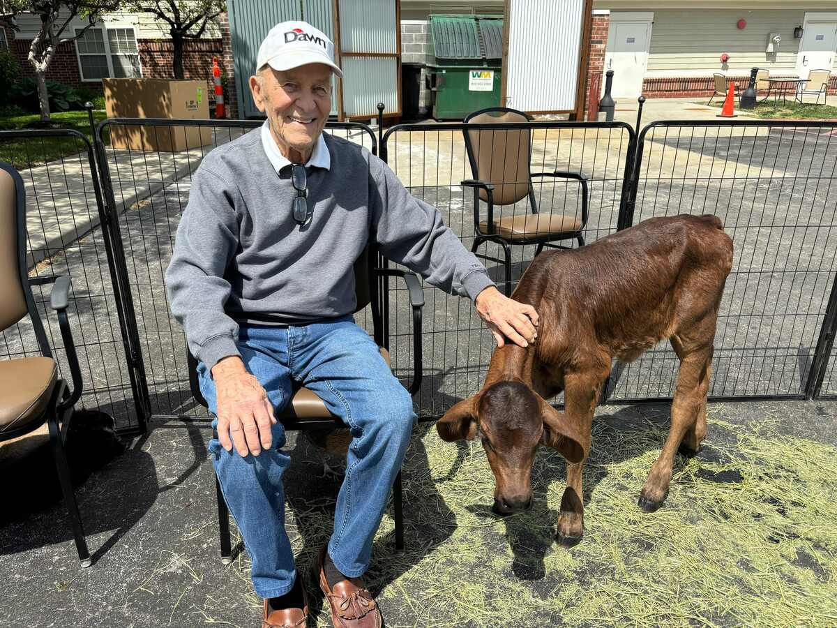 Overland Park | Resident and animal