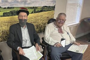 Pegasus Landing Overland Park | Seniors dressed up to act