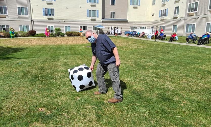 Pegasus Senior Living | North Point Village in Spokane, WA residents on Kentucky Derby day